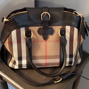 Burberry Purse